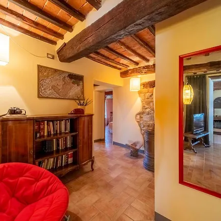 Romantica Casina Nel Borgo Vicino Siena *